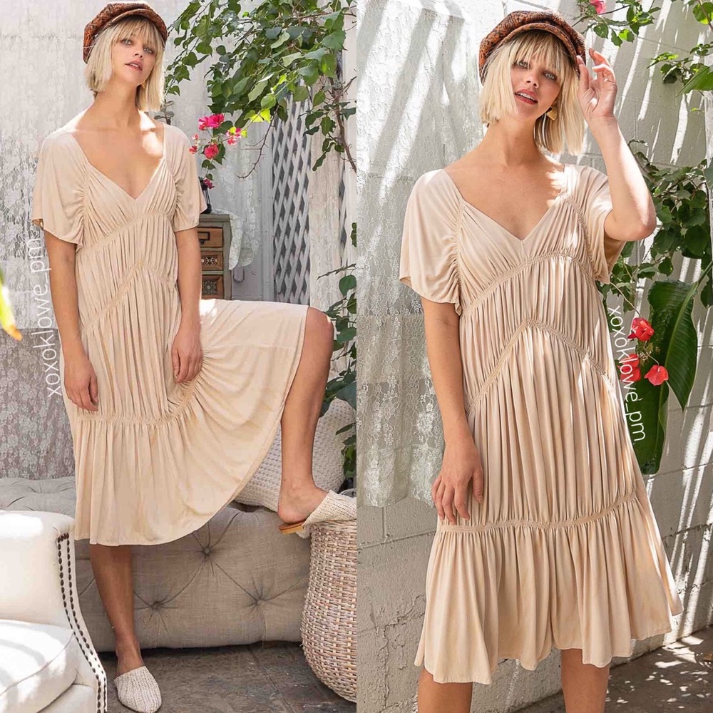 Short Sleeve Shirred Knit Midi Dress - Picture 7 of 10